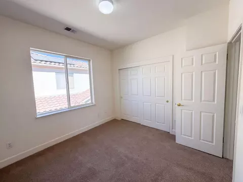 Bedroom - 1418 Yukon St, Davis, CA 95616 photo 8 of 9