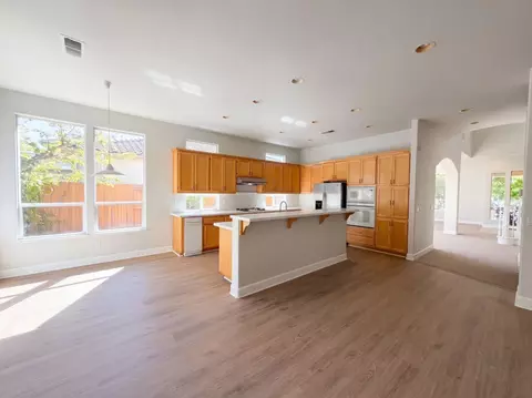 Kitchen - 1418 Yukon St, Davis, CA 95616 photo 2 of 5