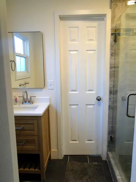 Bath - 701 N School St, Lodi, CA 95240 photo 1 of 3