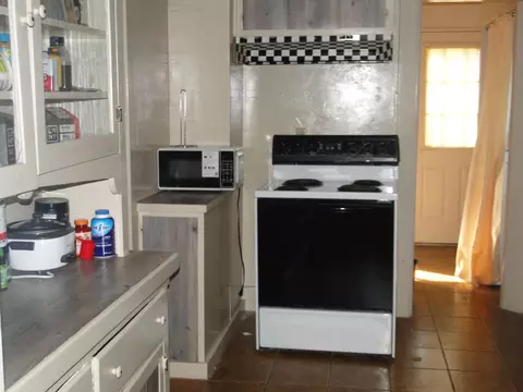 Kitchen - 701 N School St, Lodi, CA 95240 photo 2 of 3