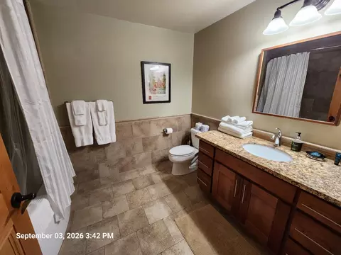 Bath - 45 Eberhardt Cir #202, Bear Valley, CA 95223 photo 1 of 3