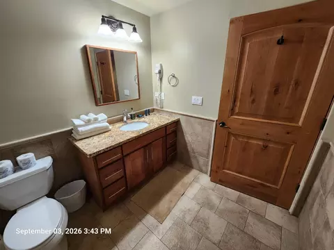 Bath - 45 Eberhardt Cir #202, Bear Valley, CA 95223 photo 3 of 3