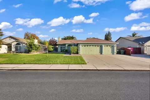 7413 Morgan Lynn Ln, Hughson, CA 95326