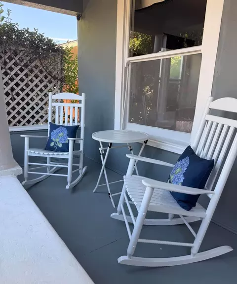 Exterior - 636 Joaquin St, Lodi, CA 95240 photo 3 of 5