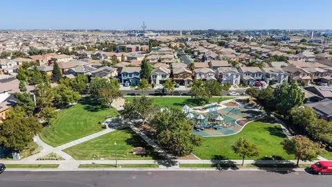 View/Area - 16711 Colonial Trl, Lathrop, CA 95330 photo 3 of 3