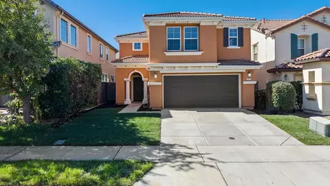 Exterior - 16711 Colonial Trl, Lathrop, CA 95330 photo 3 of 8
