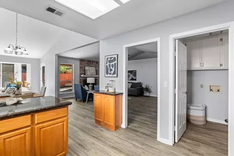Entry Way - 1620 W Kavanagh Ave, Tracy, CA 95376 photo 2 of 2