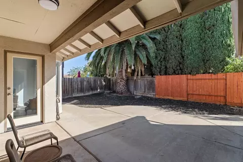Exterior - 1620 W Kavanagh Ave, Tracy, CA 95376 photo 8 of 8