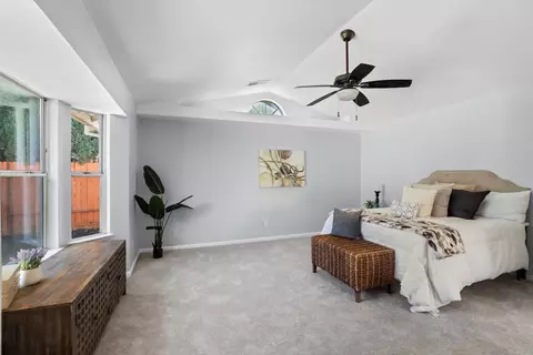 Bedroom - 1620 W Kavanagh Ave, Tracy, CA 95376 photo 4 of 4