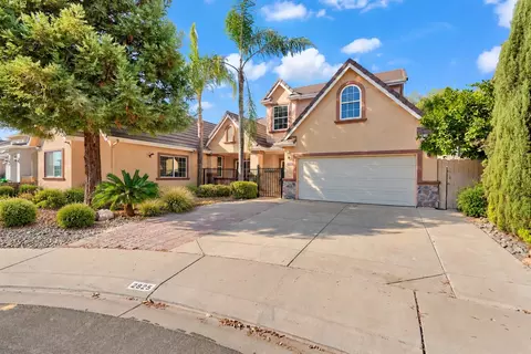 2825 Donner Trl, Riverbank, CA 95367