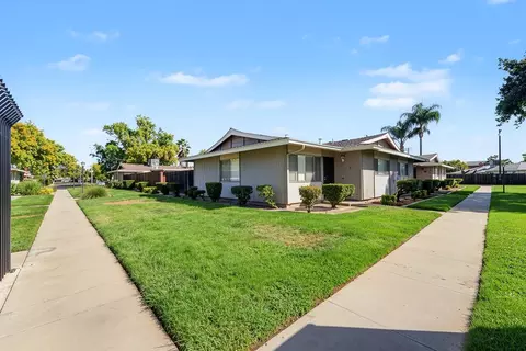 Exterior - 2700 Macdougal St #11, Modesto, CA 95350 photo 3 of 7