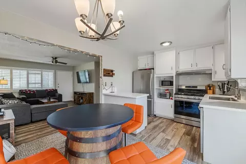 Dining - 2700 Macdougal St #11, Modesto, CA 95350 photo 2 of 3