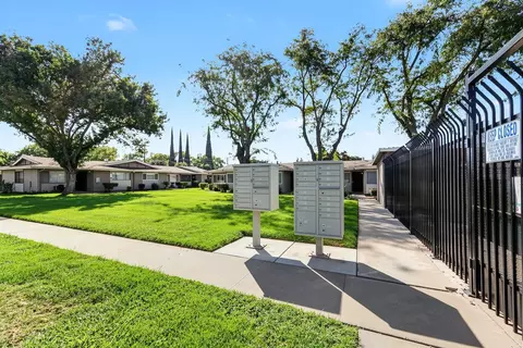 Exterior - 2700 Macdougal St #11, Modesto, CA 95350 photo 7 of 7