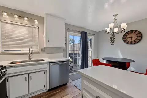 Kitchen - 2700 Macdougal St #11, Modesto, CA 95350 photo 1 of 2