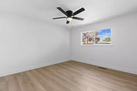 Bedroom - 3232 Mission Ave, Carmichael, CA 95608 photo 4 of 8