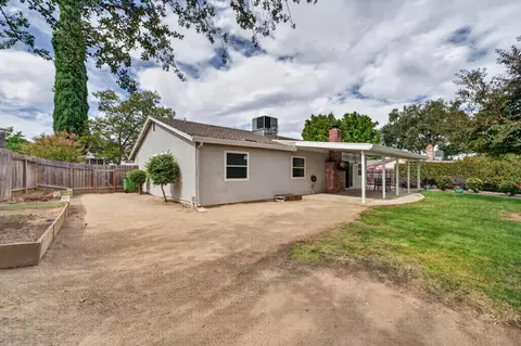 Exterior - 117 Perraud Dr, Folsom, CA 95630 photo 14 of 15