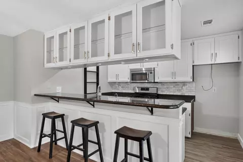 Kitchen - 117 Perraud Dr, Folsom, CA 95630 photo 2 of 5
