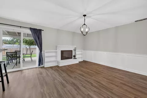Living - 117 Perraud Dr, Folsom, CA 95630 photo 4 of 5