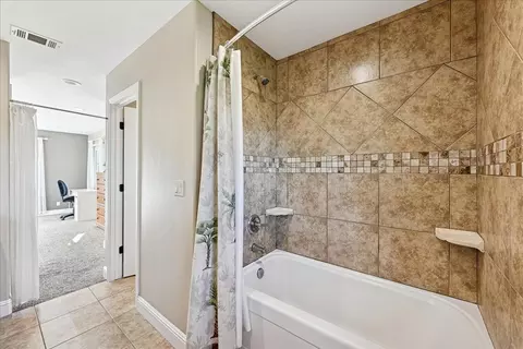 Bath - 21895 One Fine Pl, Colfax, CA 95713 photo 11 of 11