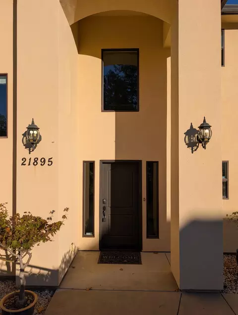 Entry Way - 21895 One Fine Pl, Colfax, CA 95713 photo 1 of 10