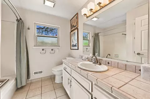 Bath - 3570 Fairway Dr, Cameron Park, CA 95682 photo 2 of 3