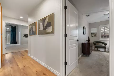 Entry Way - 1786 Brookside Dr, Manteca, CA 95336 photo 6 of 10