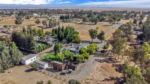 View/Area - 15446 Monreal Rd, Madera, CA 93636 photo 12 of 12