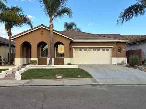 5232 Harness Ct, Riverbank, CA 95367