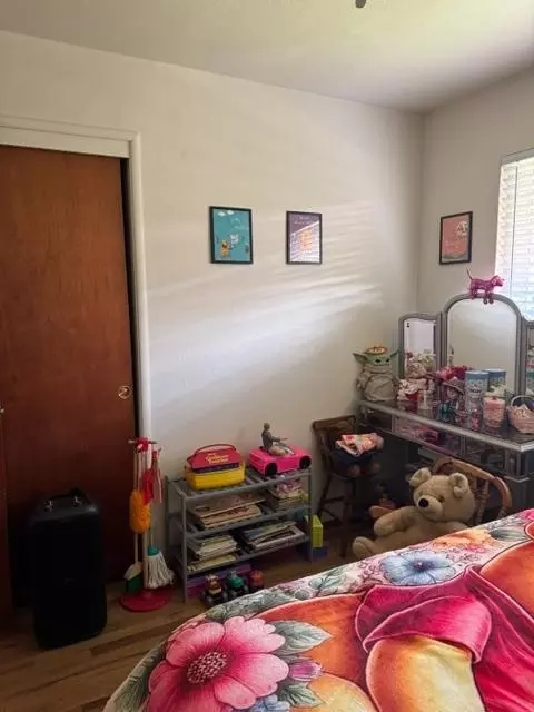 Bedroom - 1912 W Pine St, Lodi, CA 95242 photo 4 of 4