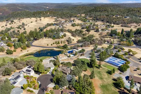 View/Area - 1696 Digger Tree Ct, Cool, CA 95614 photo 4 of 13