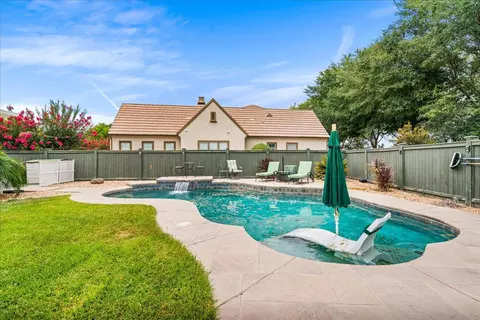 Exterior - 3064 Redbridge Rd, Tracy, CA 95377 photo 7 of 11