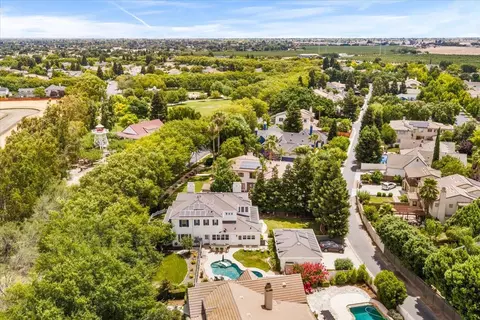 View/Area - 3064 Redbridge Rd, Tracy, CA 95377 photo 3 of 7