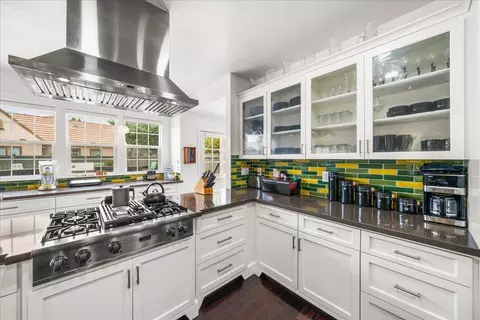 Kitchen - 3064 Redbridge Rd, Tracy, CA 95377 photo 2 of 6