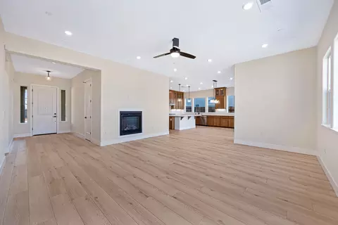 Living - 1332 Bear Creek Dr, Rocklin, CA 95765 photo 2 of 6