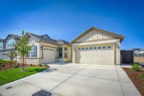 Exterior - 1332 Bear Creek Dr, Rocklin, CA 95765 photo 3 of 13