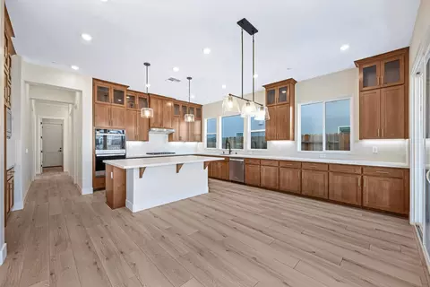 Kitchen - 1332 Bear Creek Dr, Rocklin, CA 95765 photo 2 of 8