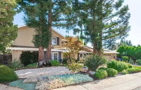 1414 La Grande Ave, Yuba City, CA 95991