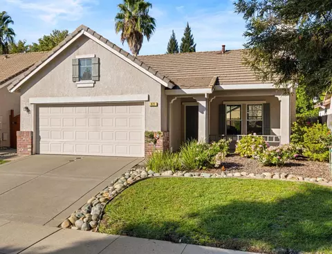 421 Groth Cir, Sacramento, CA 95834