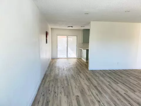 Living - 2413 Murray St, Turlock, CA 95382 photo 1 of 3