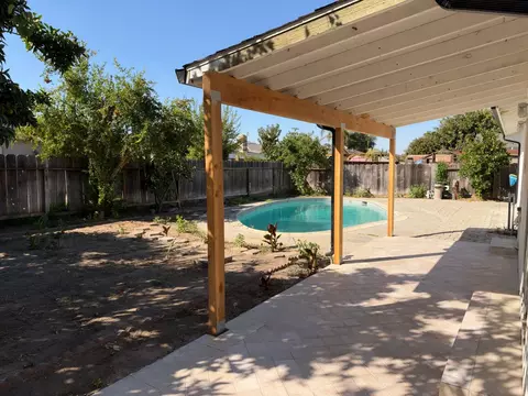 Exterior - 2413 Murray St, Turlock, CA 95382 photo 7 of 11