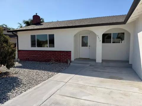 Exterior - 2413 Murray St, Turlock, CA 95382 photo 3 of 11