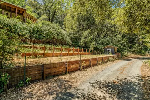 Exterior - 16000 Sutter Creek Rd, Sutter Creek, CA 95685 photo 11 of 14