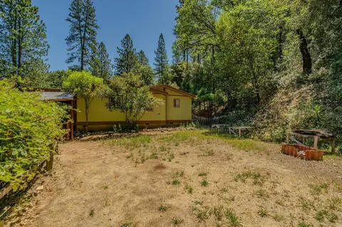 Exterior - 16000 Sutter Creek Rd, Sutter Creek, CA 95685 photo 9 of 14