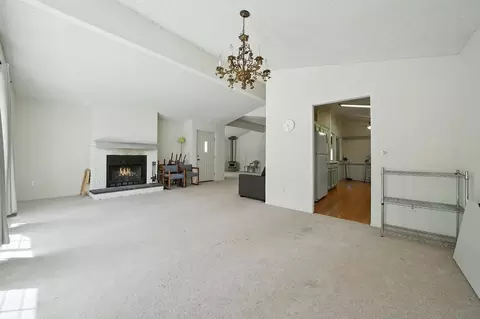 Living - 16000 Sutter Creek Rd, Sutter Creek, CA 95685 photo 4 of 9