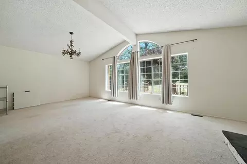 Living - 16000 Sutter Creek Rd, Sutter Creek, CA 95685 photo 1 of 9
