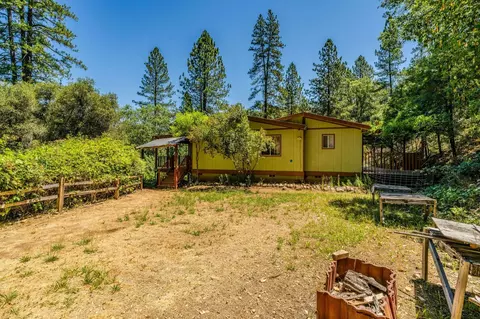 Exterior - 16000 Sutter Creek Rd, Sutter Creek, CA 95685 photo 8 of 14