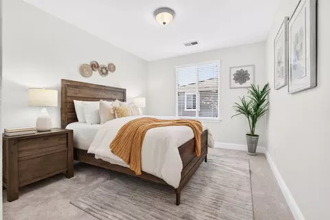Bedroom - 203 Montevina Way, Hayward, CA 94545 photo 4 of 7