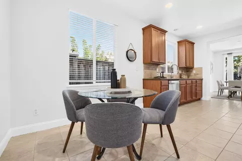 Dining - 203 Montevina Way, Hayward, CA 94545 photo 3 of 4