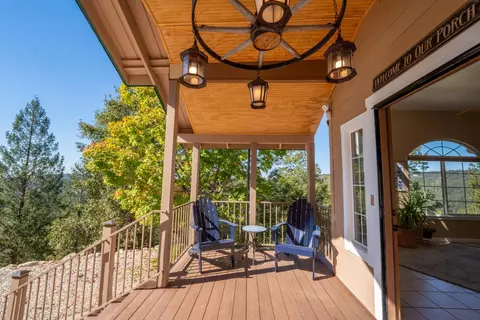 Exterior - 14021 Murphy Pl, Grass Valley, CA 95945 photo 3 of 26