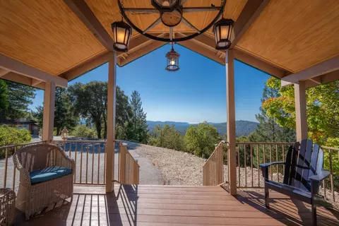 Exterior - 14021 Murphy Pl, Grass Valley, CA 95945 photo 2 of 26